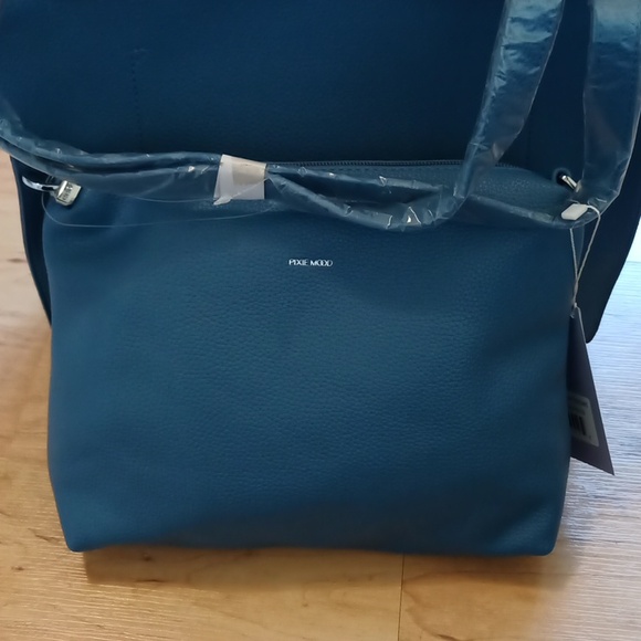 Pixie Mood Alicia Tote II Shoulder Bag Crossbody Purse Set - Picture 12 of 15